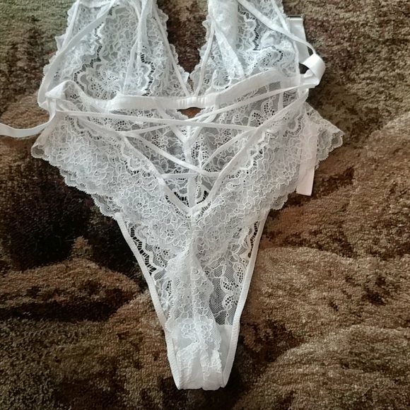 Victoria secret one piece - Picture 6 of 8